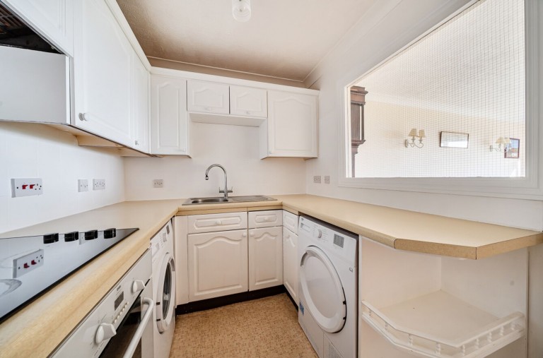 Images for Rock Gardens, Bognor Regis, PO21