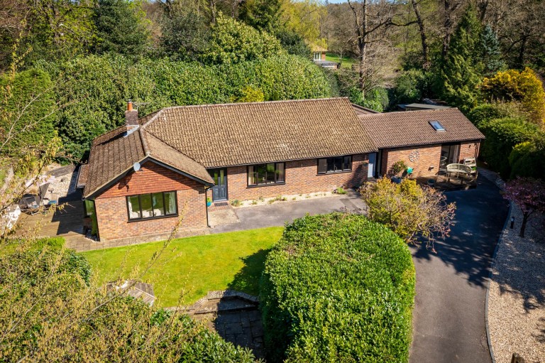 Images for Bunch Lane, Haslemere, GU27