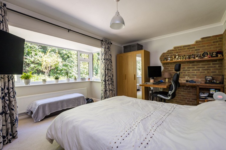 Images for Bunch Lane, Haslemere, GU27