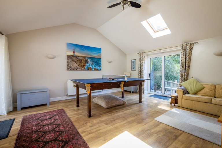 Images for Bunch Lane, Haslemere, GU27