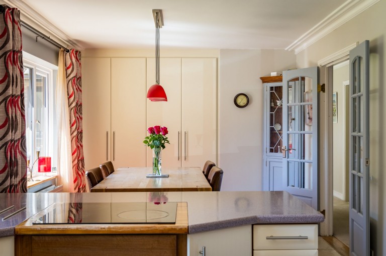 Images for Bunch Lane, Haslemere, GU27