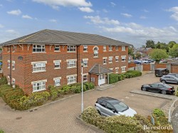 Images for Burns Close, Billericay, Essex