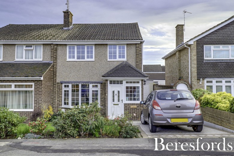 Click the photo for more details of Pilgrims Hatch, Brentwood