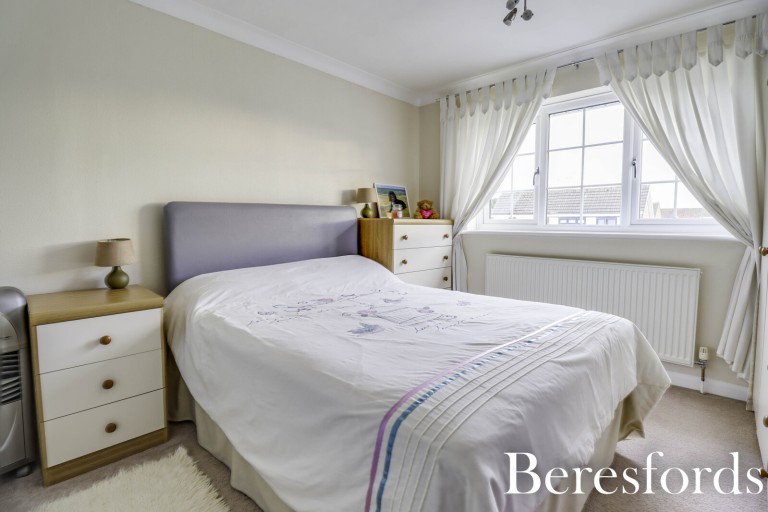 Images for Pilgrims Hatch, Brentwood