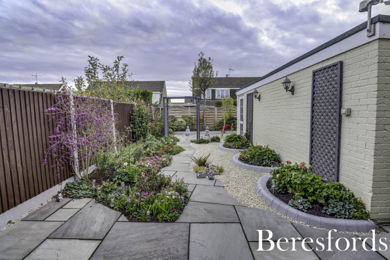 Images for Pilgrims Hatch, Brentwood