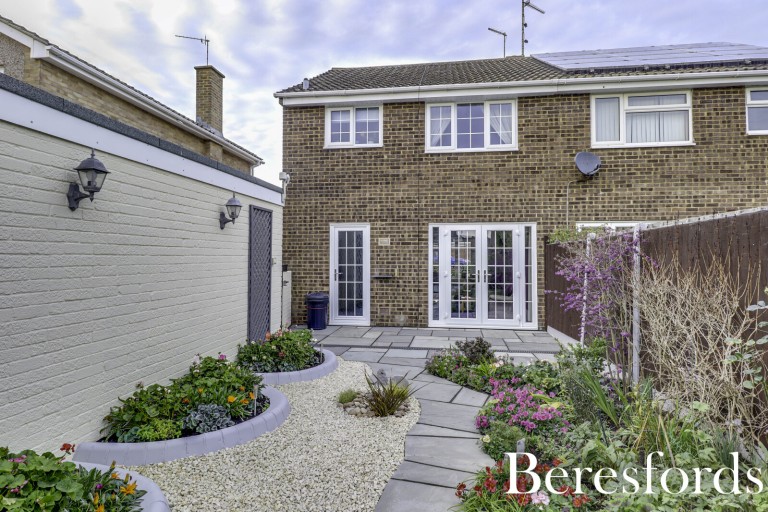 Images for Pilgrims Hatch, Brentwood