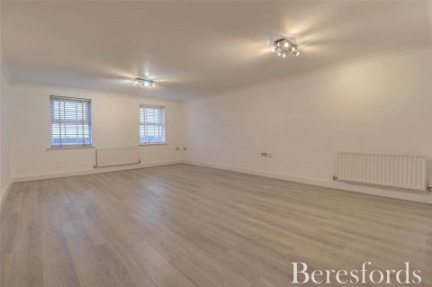 Click the photo for more details of Kipling Close, Brentwood, Essex