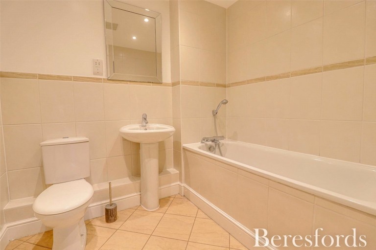 Images for Kipling Close, Brentwood, Essex