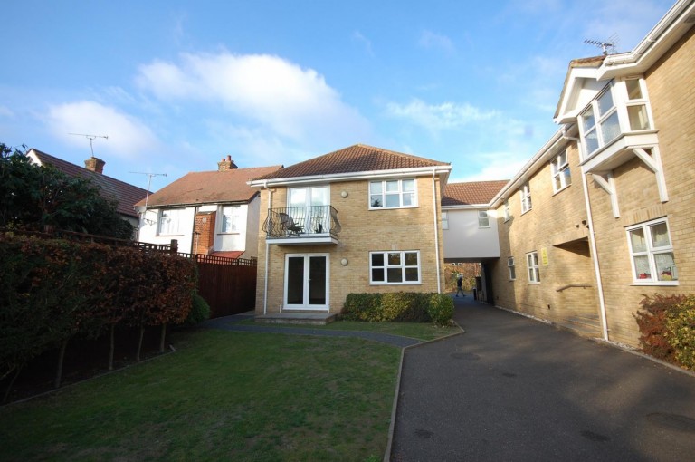 Images for Rayleigh Road, Hutton, Essex