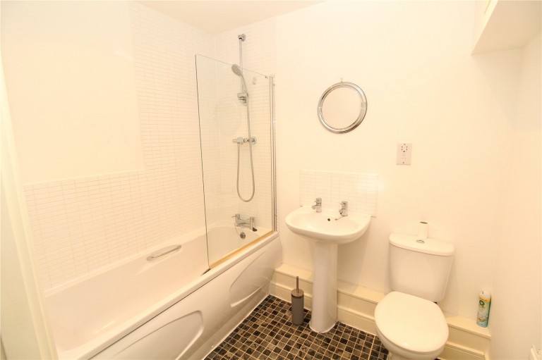 Images for St James Road, Brentwood, Essex