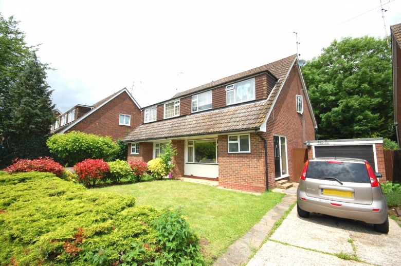 Click the photo for more details of Doddinghurst, Brentwood, Essex