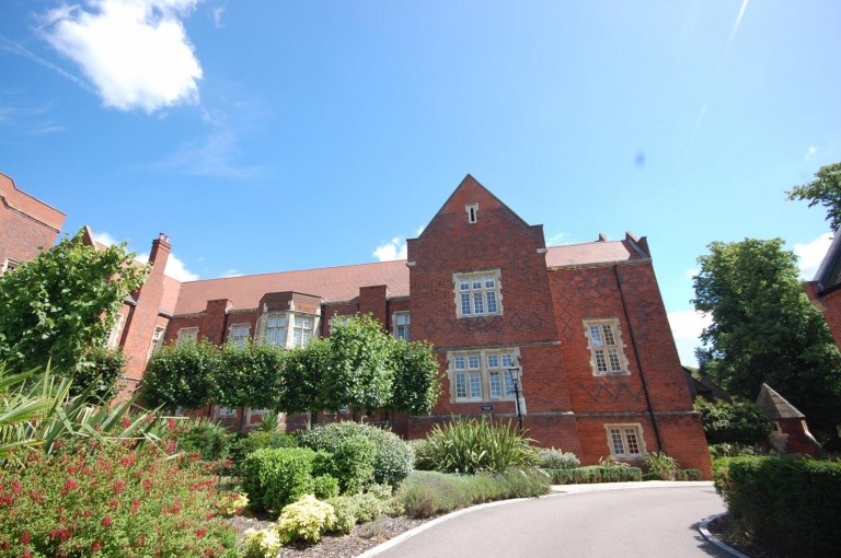 Images for The Galleries, Warley, Brentwood, Essex