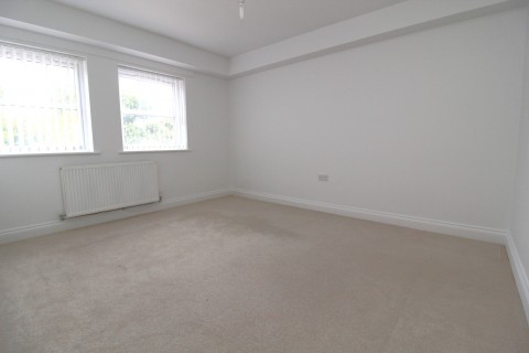 Click the photo for more details of Rayleigh Road, Brentwood, Essex