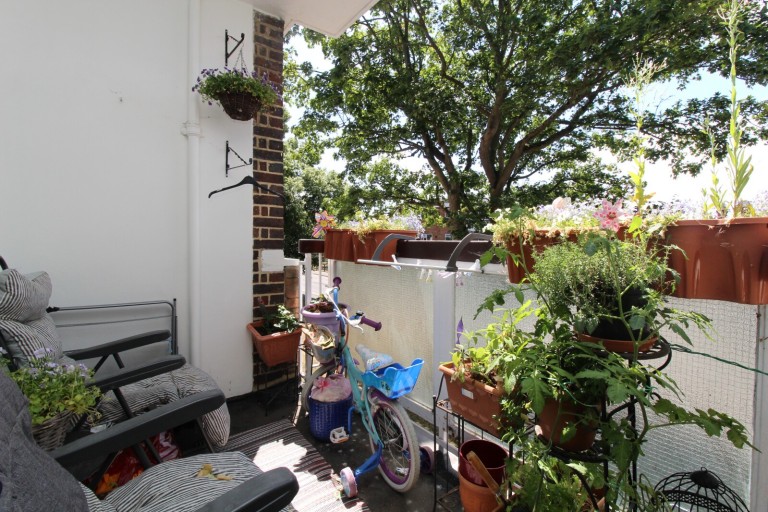 Images for Doddinghurst Road, Brentwood, Essex