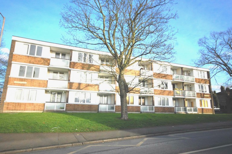 Images for Doddinghurst Road, Brentwood, Essex