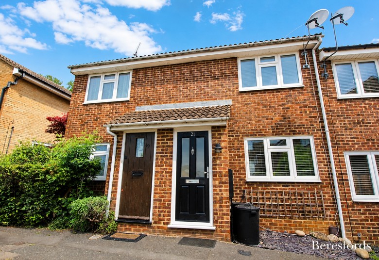 Click the photo for more details of Hazeleigh, Brentwood, Essex