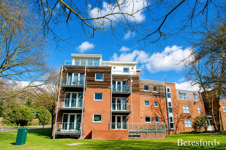 Images for Alexander Lane, Brentwood, Essex