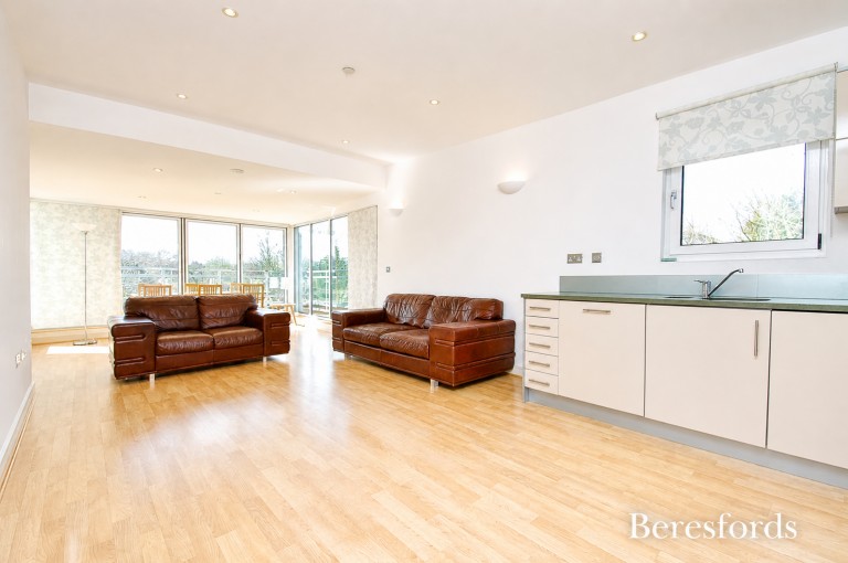 Images for Alexander Lane, Brentwood, Essex