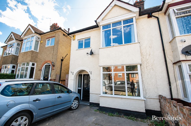 Images for Warley Mount, Brentwood, Essex