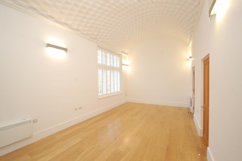 Click the photo for more details of The Galleries, Warley, Essex