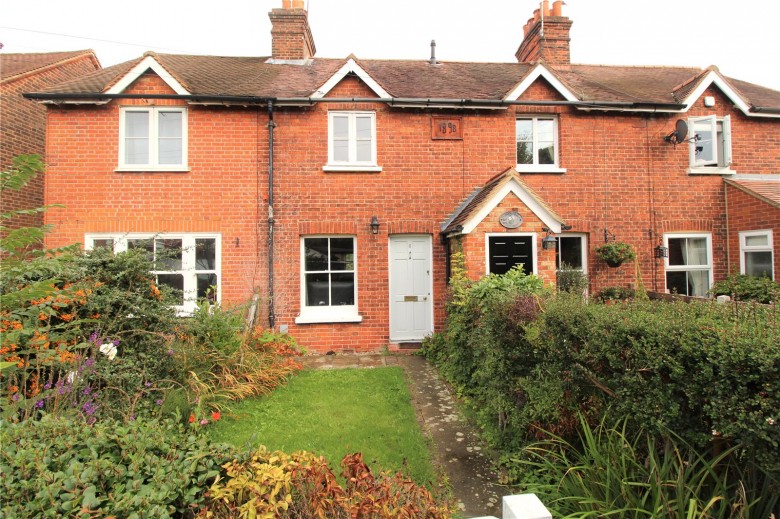 Click the photo for more details of Priests Lane, Shenfield, Brentwood, Essex