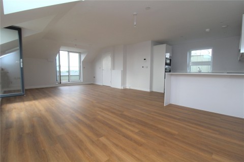 Click the photo for more details of Ingrave Road, 8 Ingrave Road, Brentwood, Essex