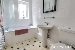 Images for The Meads, Ingatestone, Essex