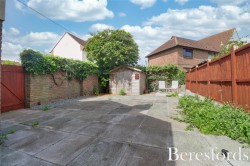 Images for The Meads, Ingatestone, Essex