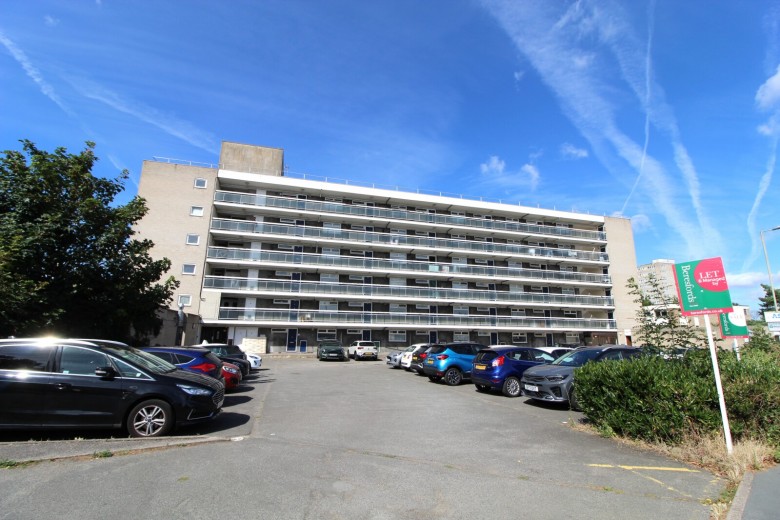 Click the photo for more details of The Drive, Great Warley, Brentwood, Essex