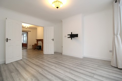 Click the photo for more details of Rushdene Road, Brentwood, Essex