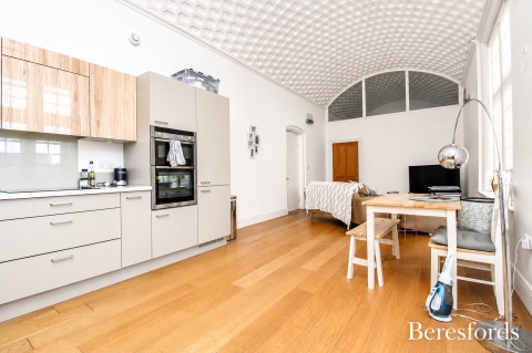 Click the photo for more details of The Galleries, Warley, Brentwood, Essex