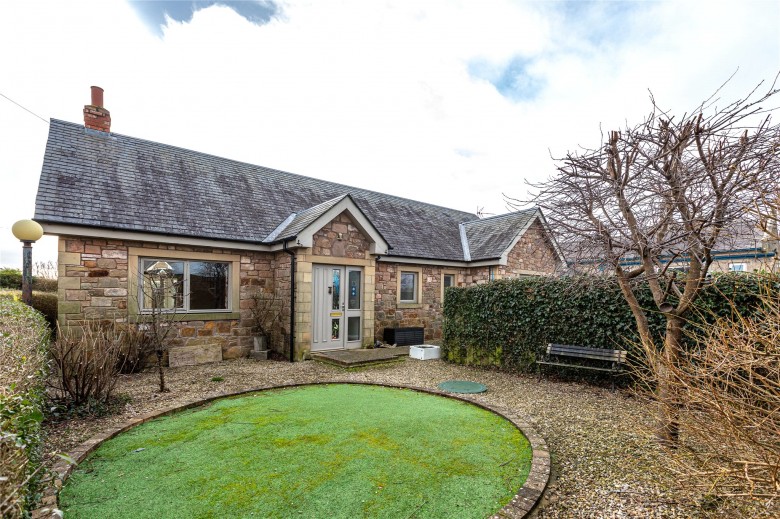 Click the photo for more details of Knowe Head, Cornhill On Tweed, Northumberland