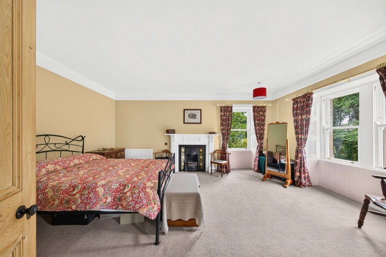 Images for Chirnside, Duns, Berwickshire