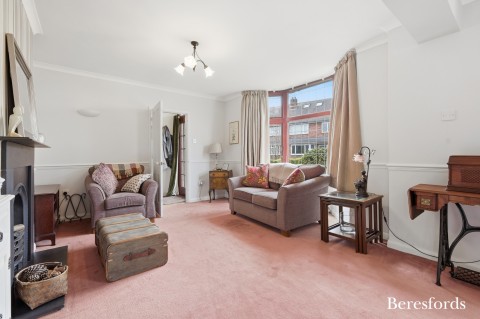 Click the photo for more details of Ingrave, Brentwood, Essex