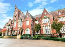 Images for The Galleries, Brentwood, Essex