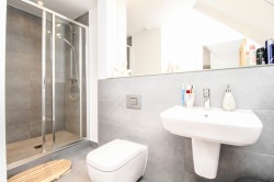 Images for The Galleries, Brentwood, Essex