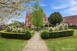 Images for The Galleries, Warley, Essex