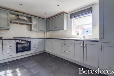 Click the photo for more details of Kipling Close, Brentwood