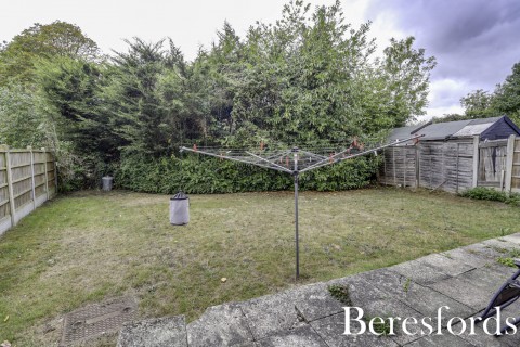 Click the photo for more details of Kelvedon Hatch, Brentwood, Essex