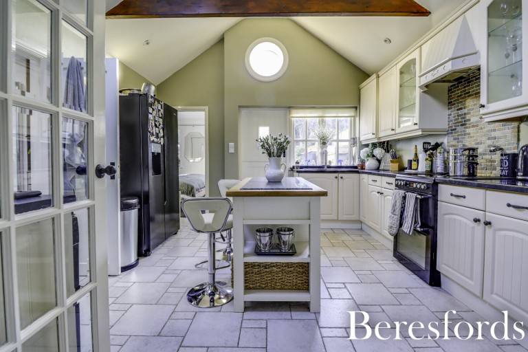 Images for Ongar Road, Kelvedon Hatch, Brentwood