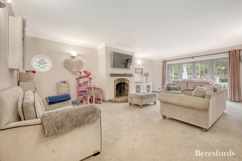 Click the photo for more details of Little Warley, Brentwood, Essex