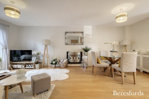 Click the photo for more details of Brentwood, Essex