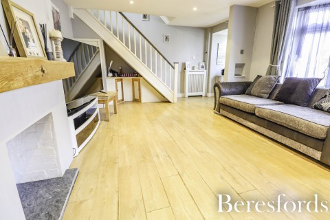 Click the photo for more details of Kelvedon Hatch, Brentwood, Essex
