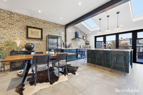 Click the photo for more details of Brentwood, Essex