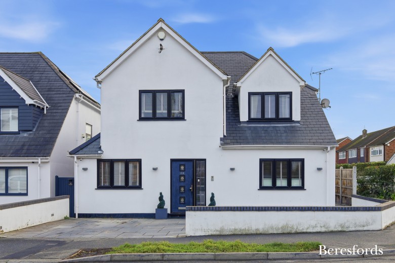 Click the photo for more details of Hutton, Brentwood, Essex