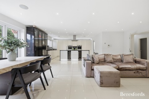 Click the photo for more details of Hutton, Brentwood, Essex