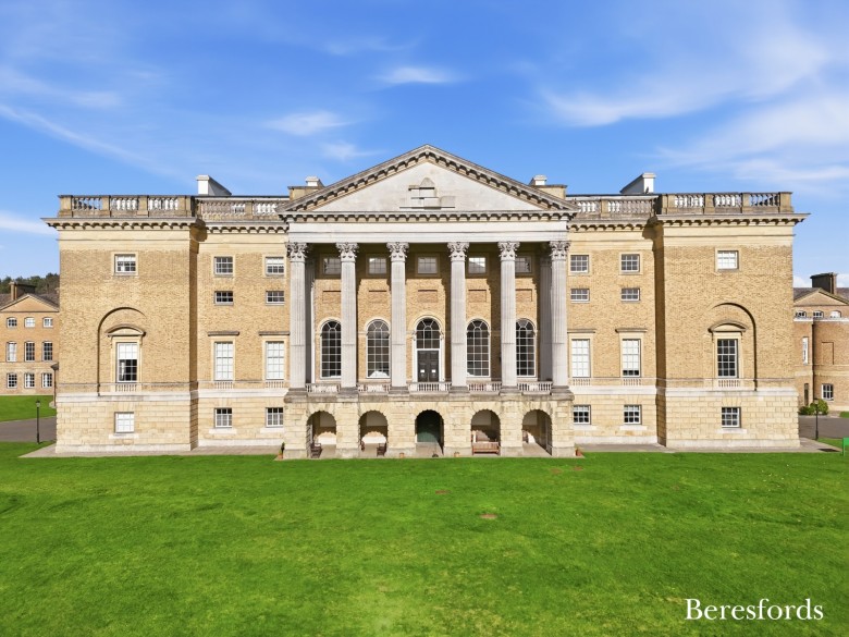 Click the photo for more details of Ingrave, Brentwood, Essex