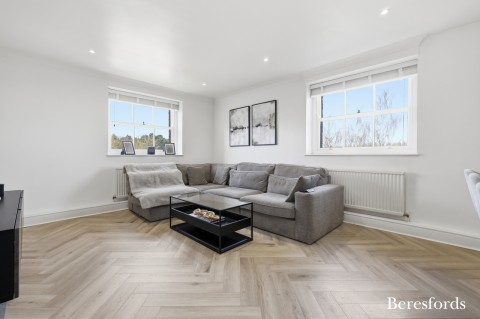 Click the photo for more details of Ingrave, Brentwood, Essex