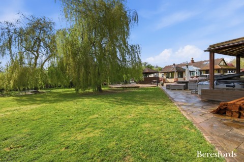 Click the photo for more details of Crays Hill, Billericay, Essex