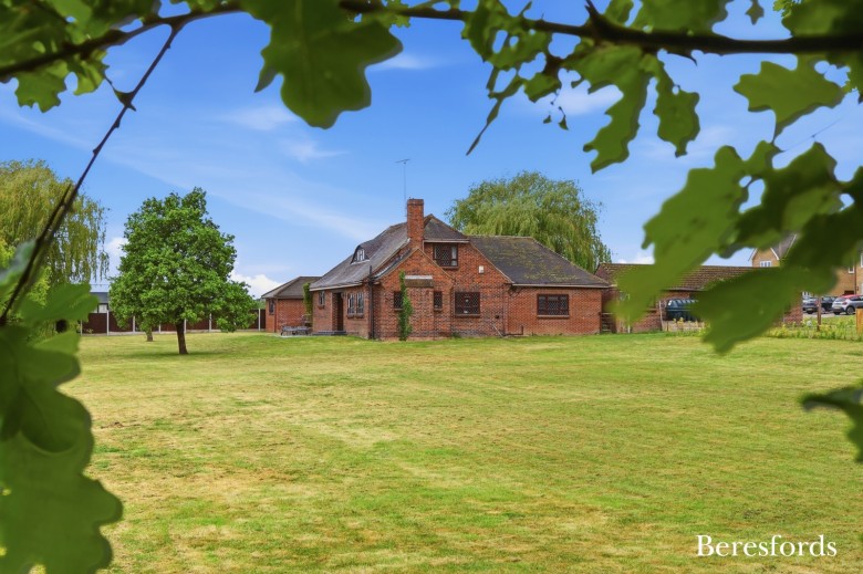 Click the photo for more details of Little Warley, Brentwood, Essex